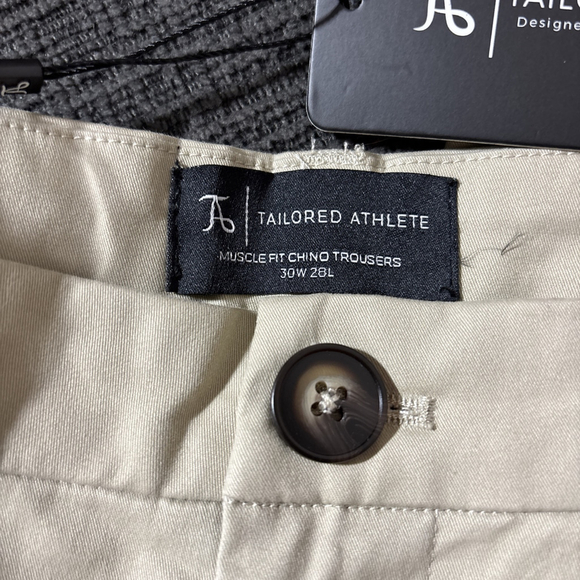 NEW MEN’S TAILORED ATHLETE MUSCLE FIT CHINO TROUSERS SIZE 30 WAIST 28 LENGTH - Picture 4 of 6